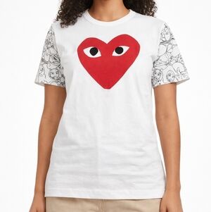 Comme des Garçons PLAY x Disney "Frozen" Heart T-shirt